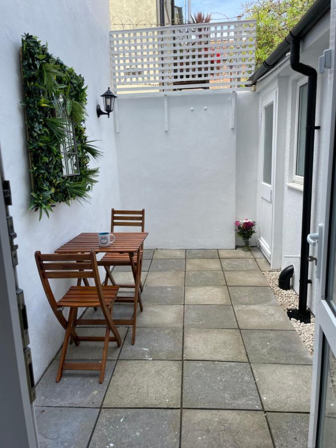 Kemptown Courtyard Apartment ブライトン エクステリア 写真